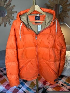 Abercrombie & Fitch Orange Puffer Jacket with Tan Lining
